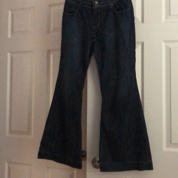 Jeans - Picture 2 of 2